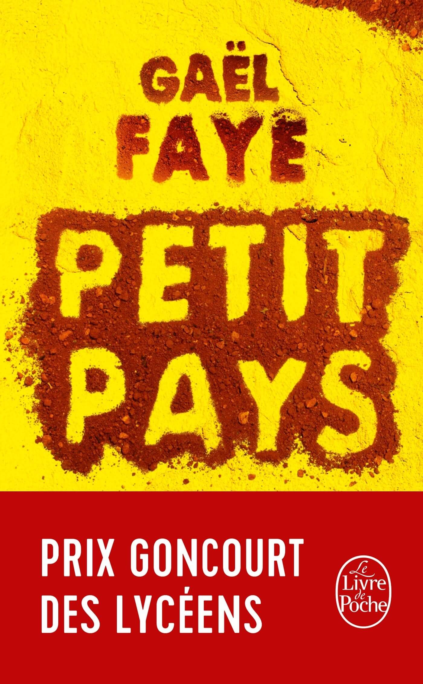 Petit Pays - Click to enlarge picture.