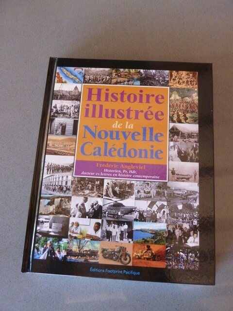 Histoire illustrée de la Nouvelle-Calédonie - Click to enlarge picture.